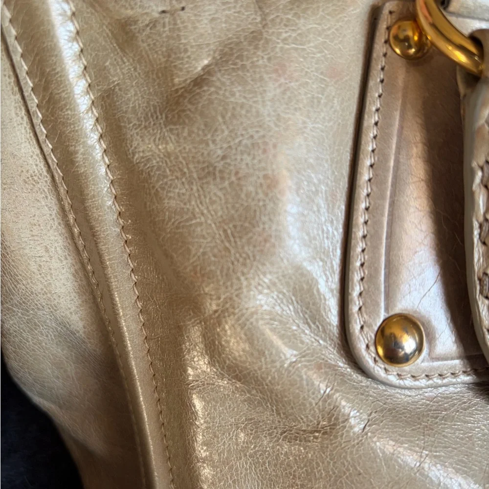 Prada Vitello Shine Leather Satchel with Shoulder Strap - Picture 12 of 16